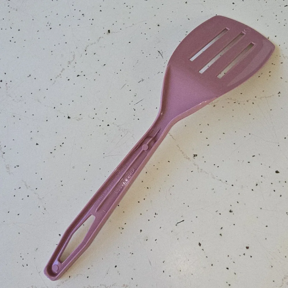Vintage King Kraft Mauve Pink Nylon Plastic 3 Slot Spatula Cottagecore Cabin